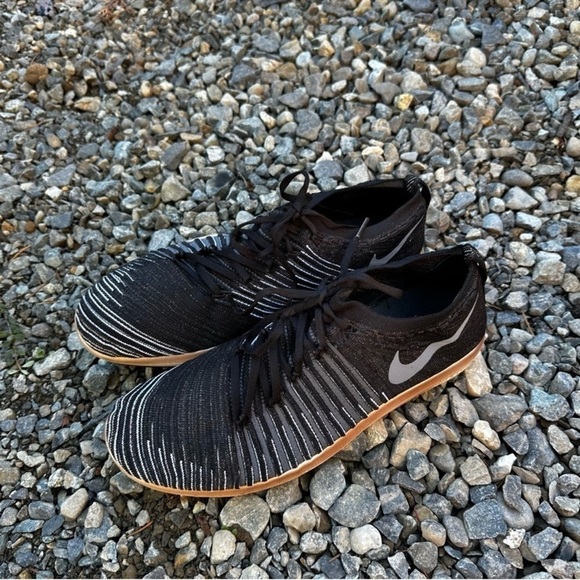 Nike Free Transform Flyknit Running Sneakers Black Gray Lace Up Size 9 Women - Picture 8 of 13